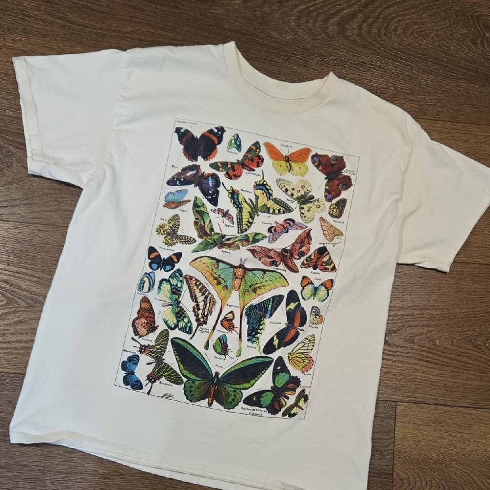 FRIDAY JR GRAPHIC TSHIRT SIZE LARGE.. #7749